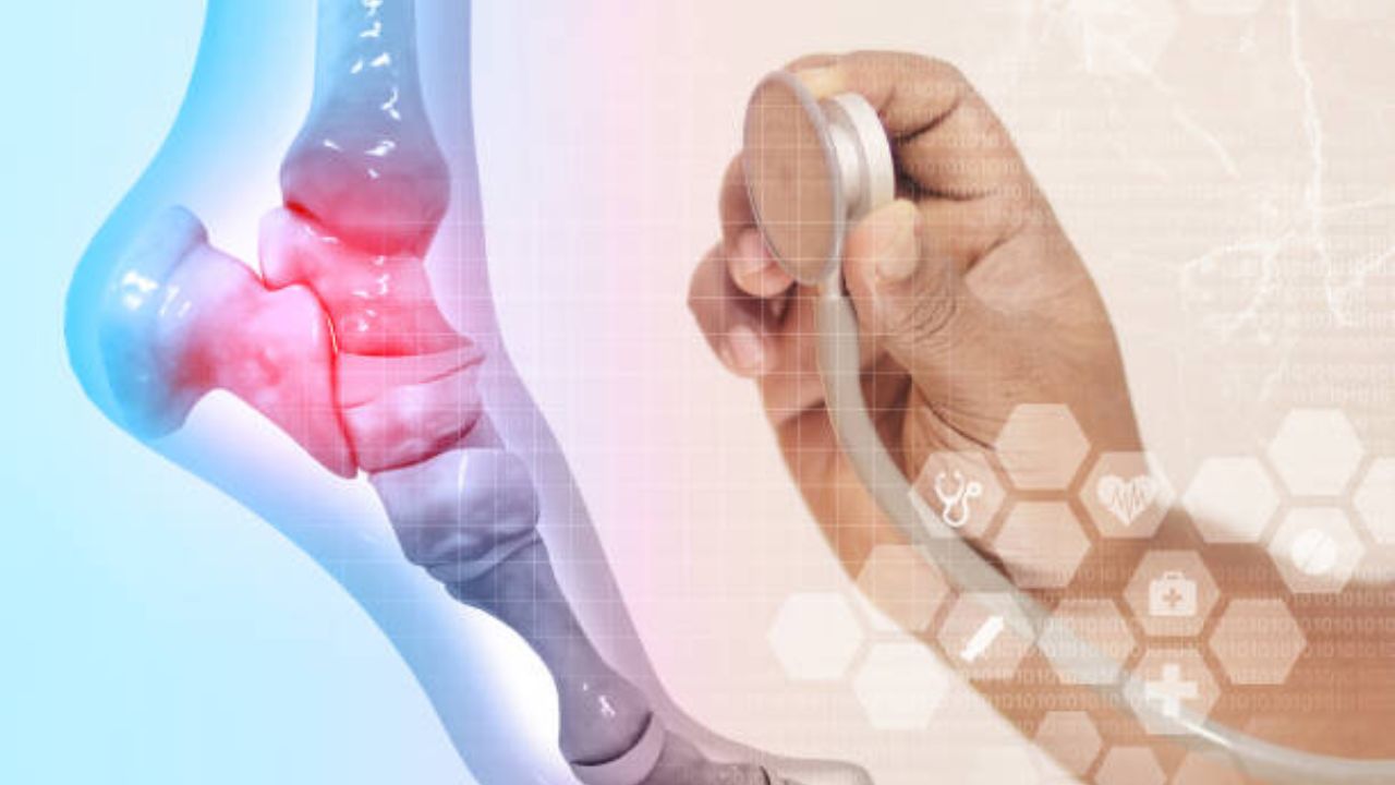 World Osteoporosis Day: फॅक्चर झाल्यानंतरच कळते हाडांचे आरोग्य! सरकारी रुग्णालयांत वर्षभरात साडेतीन हजार तपासण्या