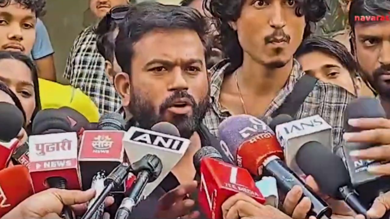 Nagpur News: तिरंगा फडकवणे गुन्हा झालाय का? Abhijeet Dipke यांचा मोदी सरकारवर संताप
