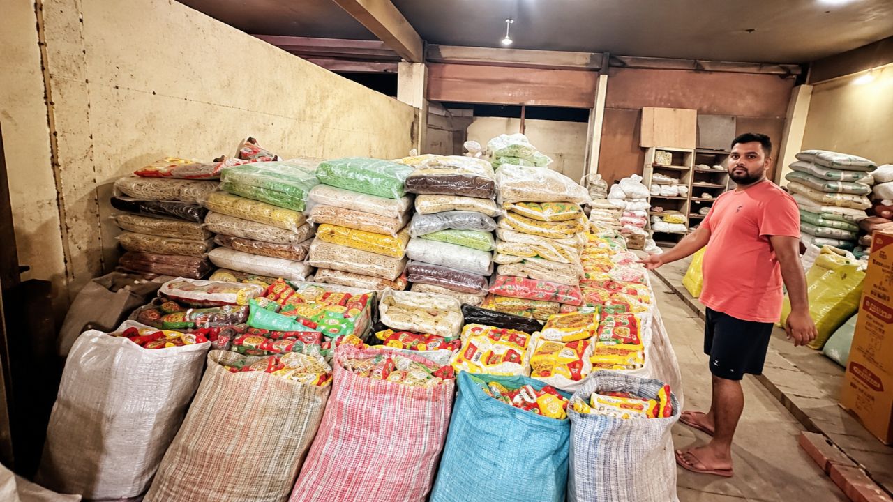 Nagpur News : रूपम फूड्वर एफडीएचा छापा; ७ लाखांचा माल केला जप्त १५ टन संशयित नूडल्स