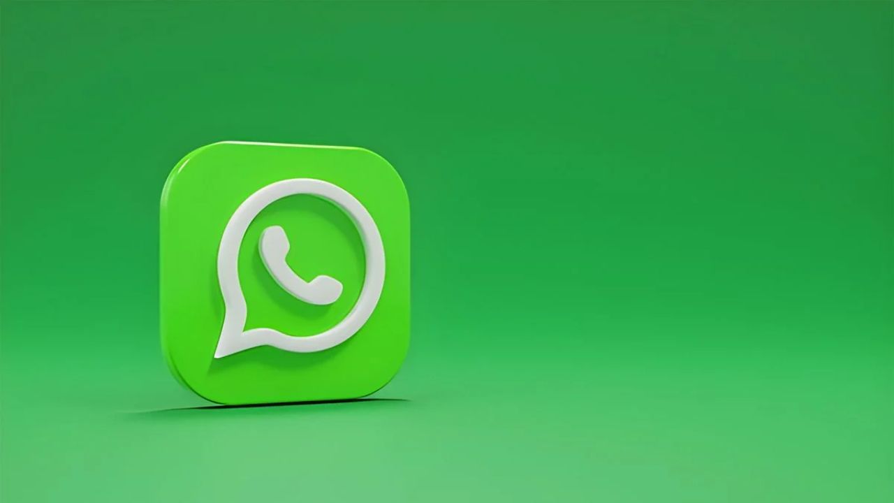 WhatsApp ग्रुपमध्ये आता होणार धमाल! लवकरच येणार 4 तगडे फीचर्स; जुन्या मेसेज ॲक्सेससह मिळणार या सुविधा