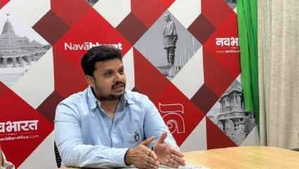 मोठे प्रकल्प होतील पण मूलभूत सुविधांकडे अधिक लक्ष देण्याची गरज; अमोल बालवडकर यांची नवभारत कार्यालयात भूमिका