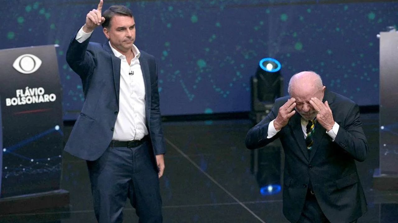 Brazil Election : ब्राझीलच्या सत्तासंघर्षात शेवटच्या चर्चेत आरोप-प्रत्यारोप! उद्या मतपेटीतून ठरणार देशाचे भविष्य