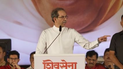 Uddhav Thackeray Dasara Melava : उद्धव ठाकरेंनी सांगितली युवराजची गोष्ट आणि सगळेच हळहळले; राज्यातील भयाण दुष्काळाचे मांडले वास्तव!