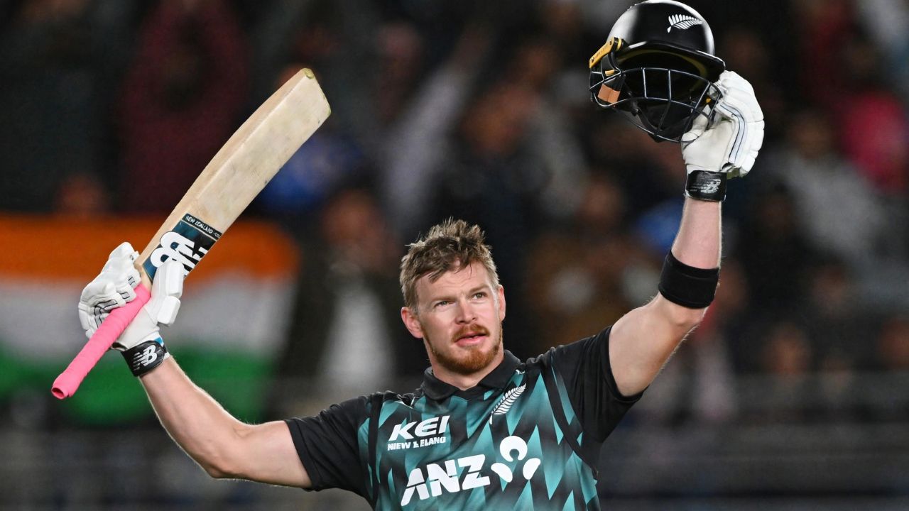 IND vs NZ: किवी पठ्ठ्याचा नादच खुळा! एकट्या Glenn Phillips ने टीम इंडियाला फोडला घाम; शतकासह मोडले तीन मोठे विक्रम
