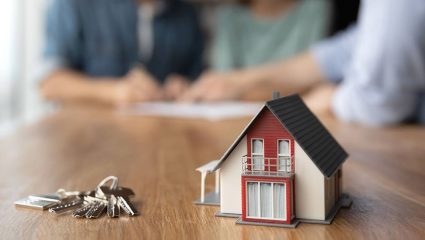 Buldhana PM Awas Yojana: ८४ हजार घरकुलांचे स्वप्न अधुरे! ३२४ कोटींचे अनुदान रखडले; हक्काच्या घराची प्रतीक्षा कधी संपणार?