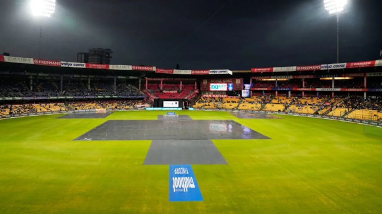 IND vs WI 5th T20 Live: बंगळुरूत पावसाची बॅटिंग! टॉसला विलंब, टीम इंडियासमोर प्रतिष्ठा वाचवण्याचे आव्हान