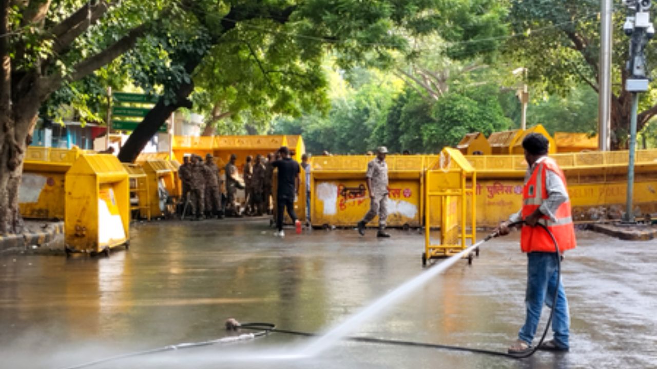New Delhi : आता जंतर-मंतर नाही, तर ‘या’ ठिकाणी करावं लागणारं आंदोलन, दिल्ली पोलिसांकडून मार्गदर्शक सूचना जाहीर