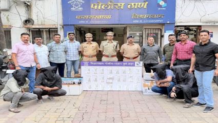 पुण्यात बनावट नोटांचे मोठे रॅकेट उघड; तब्बल ५ लाख ६४ हजारांच्या नोटांसह चौघांना अटक