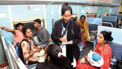 फेस्टिव्ह सिजनमध्ये रेल्वेने प्रवास करताय? 1 ऑक्टोबरपासून लागू झालेत हे नवे नियम