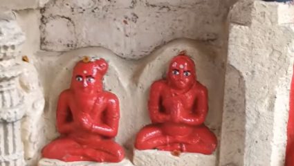 Padmavati Devi : कोल्हापुरातील पद्माळा तलावाच्या उत्खननात सापडली स्वयंभू पद्मावती देवीची मूर्ती!
