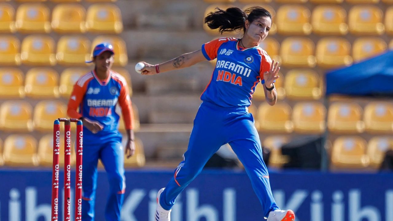 IND W vs ZIM W: टीम इंडियाला मोठा धक्का! स्टार वेगवान गोलंदाज मालिकेतून बाहेर; BCCI ने नव्या खेळाडूचं नाव केलं जाहीर