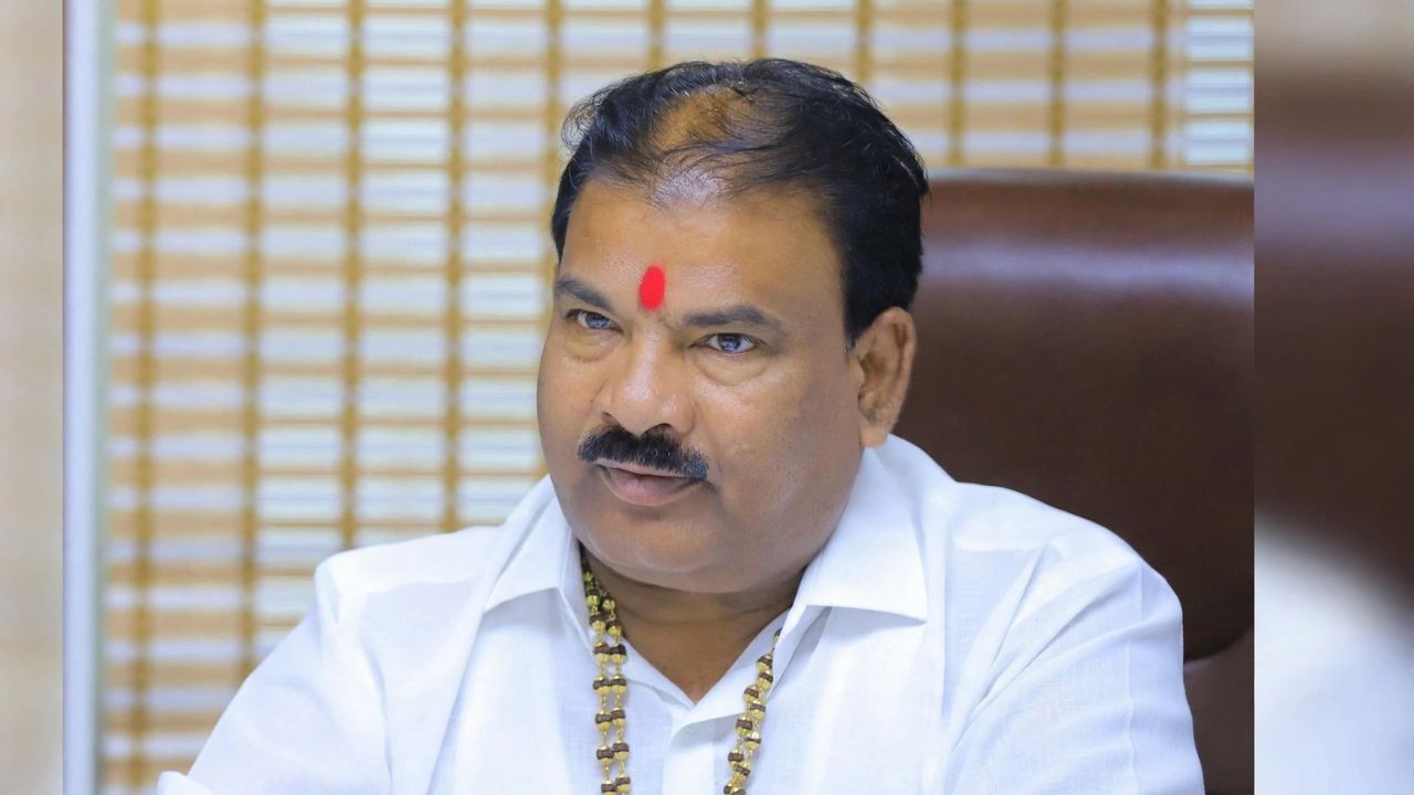 बुलढाण्यात पाणीटंचाईचं संकट? आमदार संजय गायकवाडांकडून आढावा; अधिकाऱ्यांना दिले महत्त्वाचे निर्देश