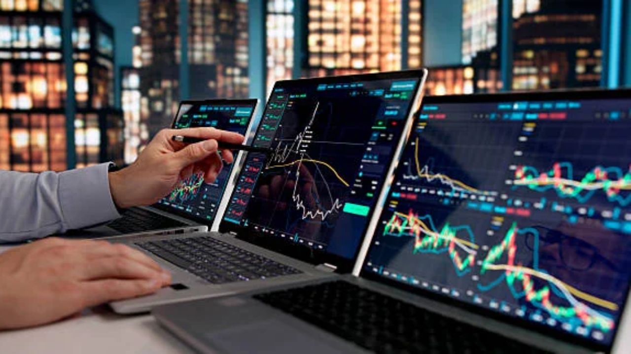 Share Market Today: लाल रंगात होणार शेअर बाजाराची सुरुवात? रिलायन्ससह या शेअर्सवर गुंतवणूकदारांचे लक्ष