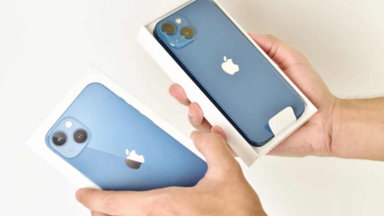 संचार साथी पोर्टलवर जाऊन व्हेरिफाय करू शकता की IMEI नंबर खरा आहे की बनावट.
