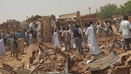 Sudan News : रक्तरंजित ड्रोन हल्ला ; सुदानमध्ये जनावरांच्या बाजारावर हल्ला ;३० जणांचा मृत्यू