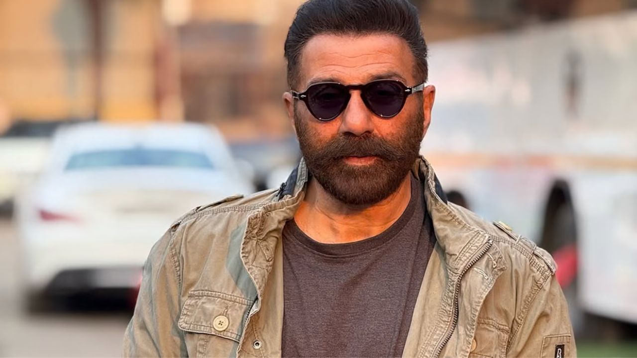 Sunny Deol Birthday: शाहरुखसमोर फाडली जीन्स, दिग्दर्शकाशीही झाला वाद; सनी देओलचे भन्नाट किस्से चर्चेत!