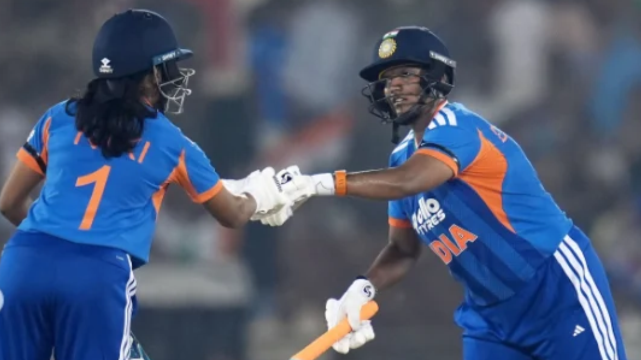 Zimbabwe vs India: पदार्पणातच निकीने दीप्ती शर्मासह रचला इतिहास, 10 वर्ष जुन्या रेकॉर्डवर मात